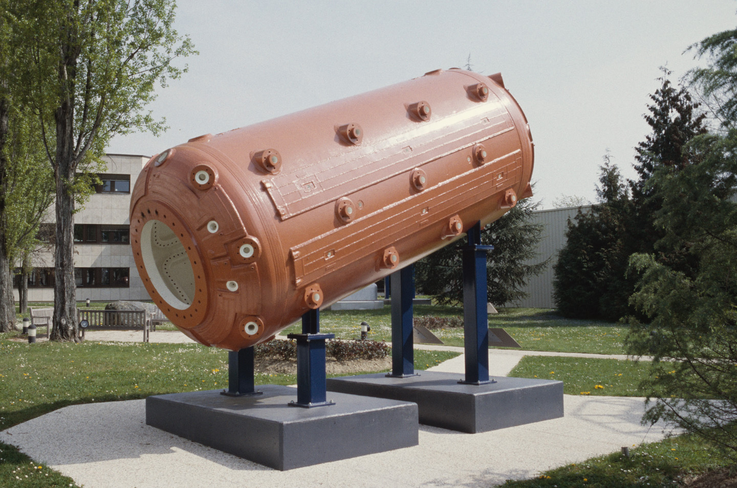 Parc avec grand appareil en exposition